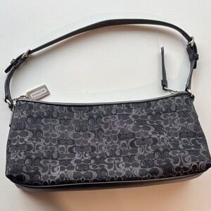 Coach Elegant Black and Gray Shoulder Bag